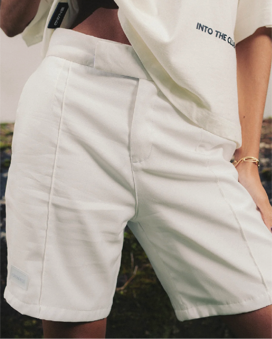 White Bermuda Short